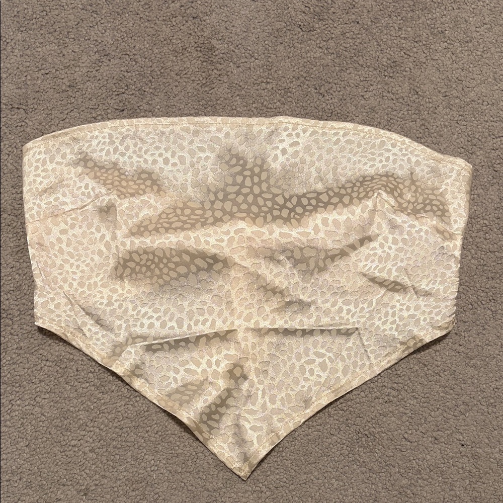 SHEIN Beige Cream Animal Print Strapless Crop Top